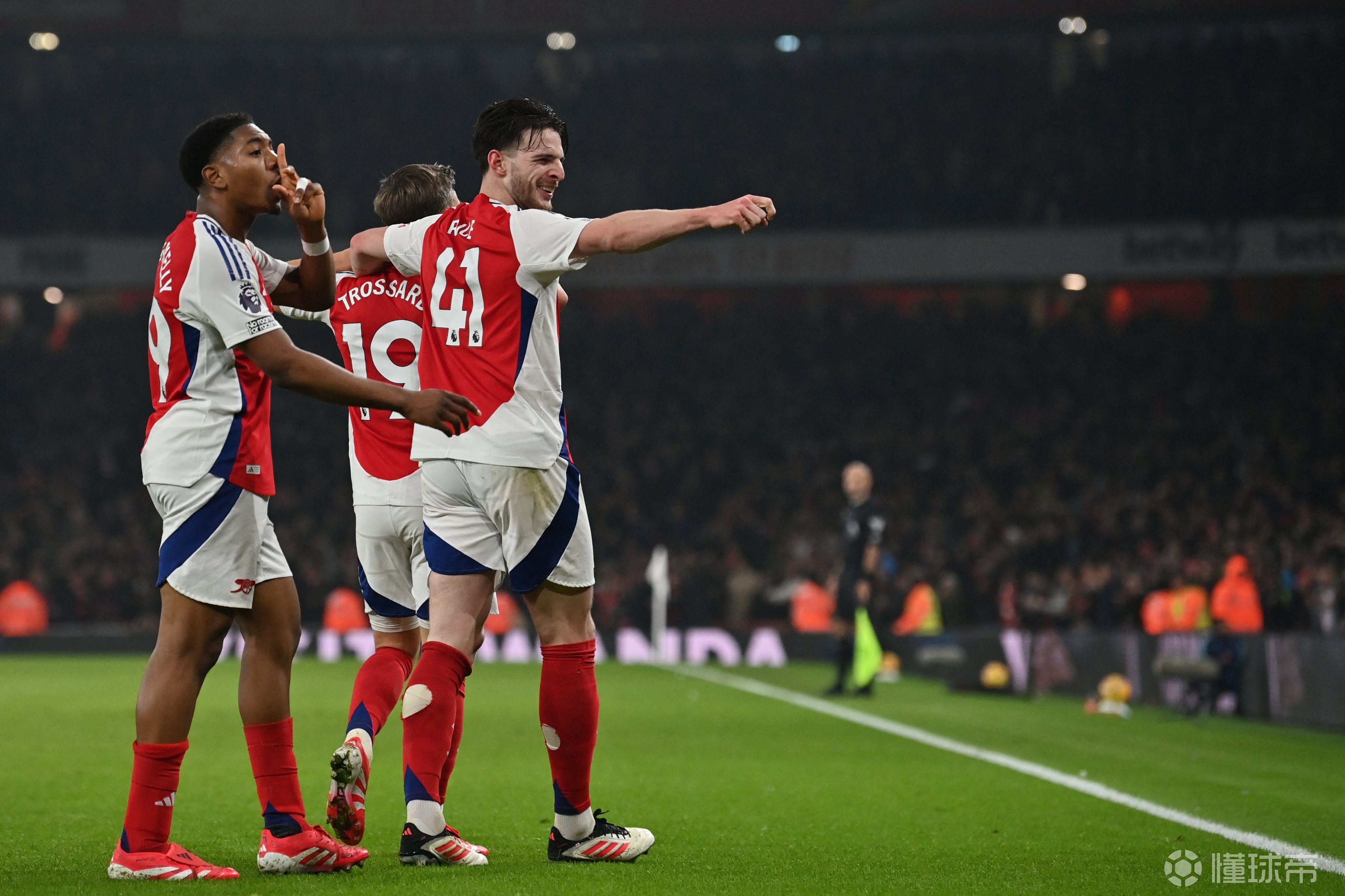 旺财28竞猜曼城今晨官宣签约,志在欧冠名次提升,震撼外界,年轻球员得到机会的简单介绍