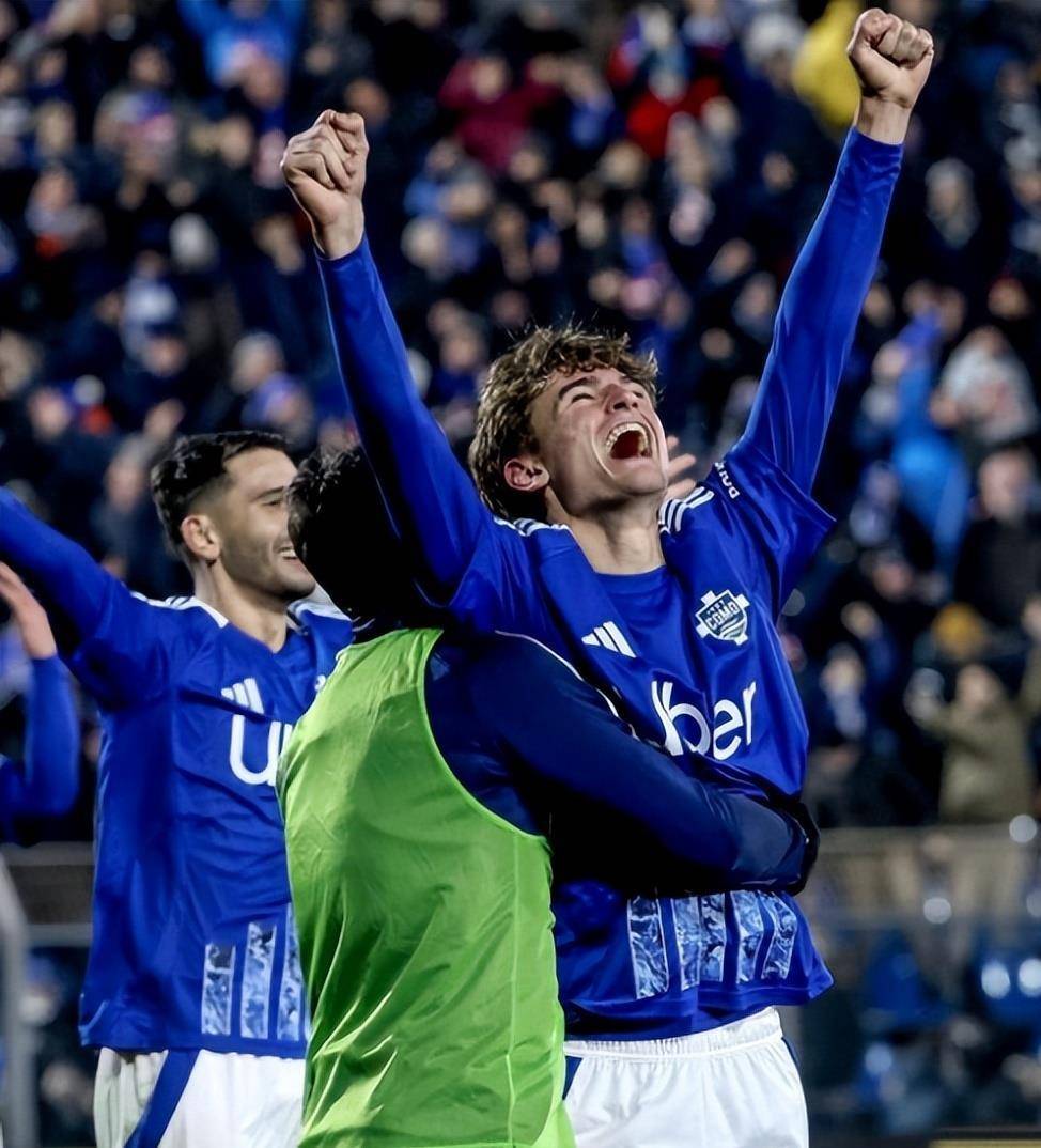 旺财28官网包含巴塞罗那发布备战花絮，赛前更衣室发声，意甲任务艰巨，年轻球员得到机会的词条