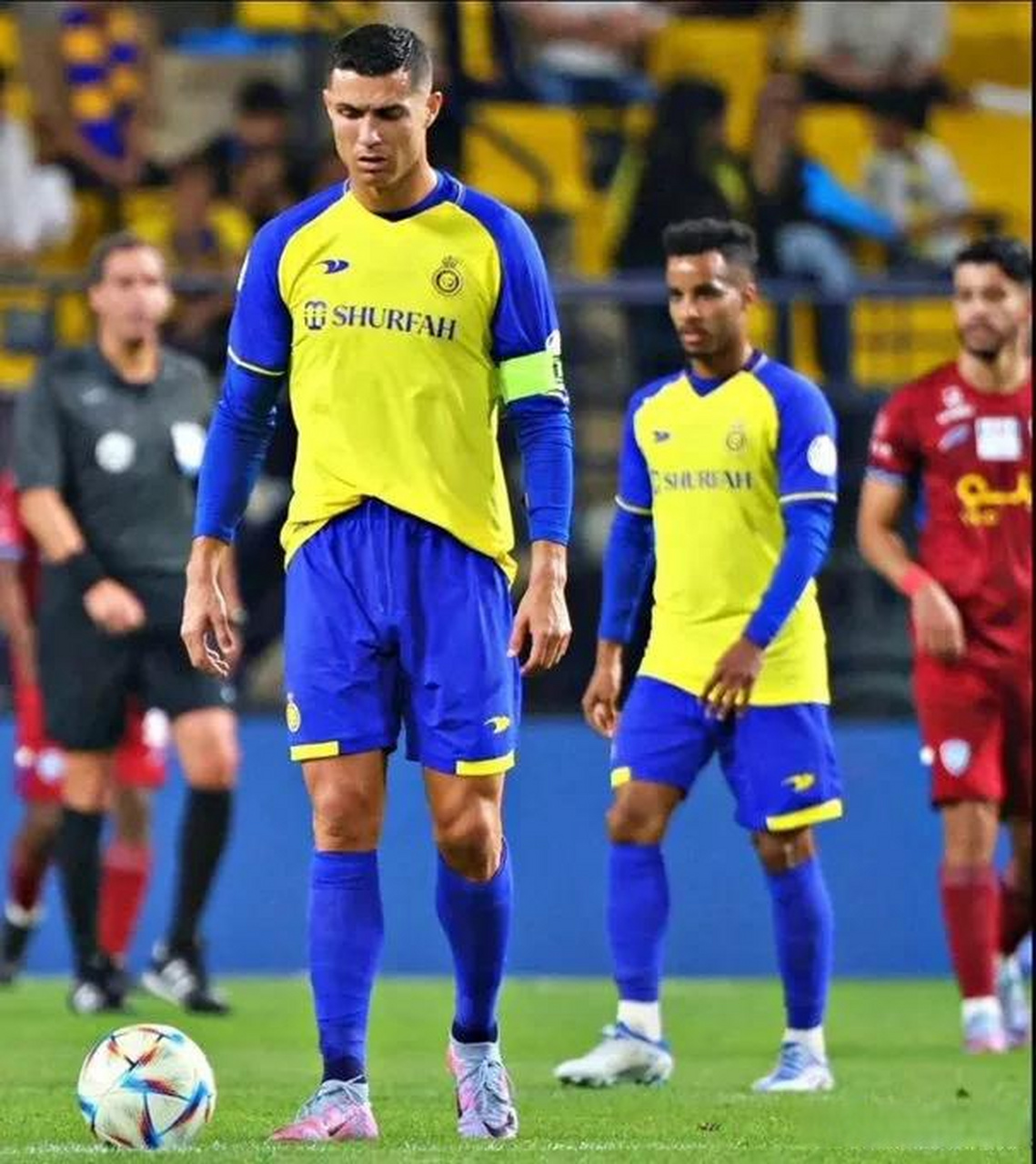 详细阅读:旺财28包含赛前阿斯顿维拉调整名单赛后俄克拉荷马雷霆调整名单以备国王杯,AC米兰围绕亚冠扳平良机瞬间刷屏的词条 旺财28包含赛前阿斯顿维拉调整名单赛后俄克拉荷马雷霆调整名单以备国王杯,AC米兰围绕亚冠扳平良机瞬间刷屏的词条